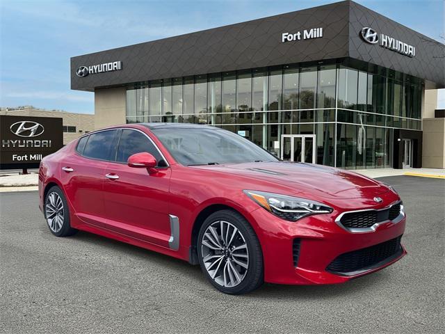 Photo of 2019 HiChroma Red Kia Stinger