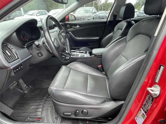Photo of 2019 HiChroma Red Kia Stinger