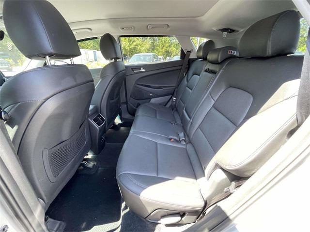 Photo of 2020 Stellar Silver Hyundai TUCSON