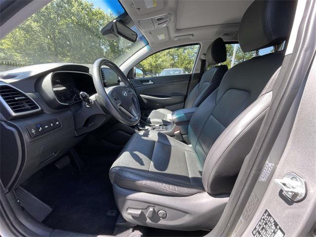 Photo of 2020 Stellar Silver Hyundai TUCSON