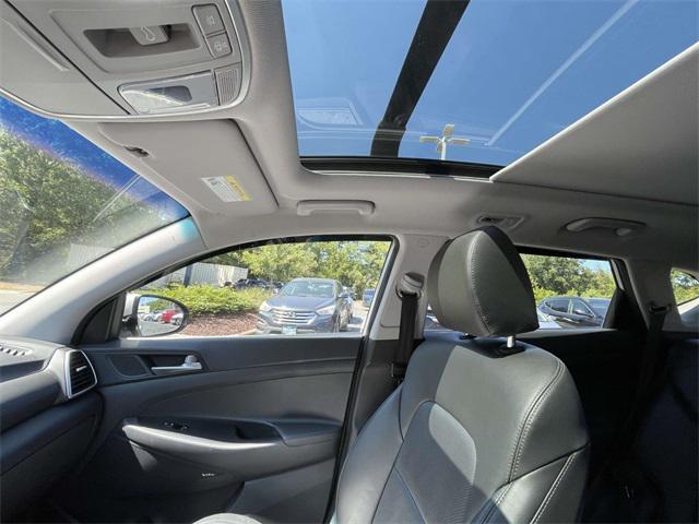 Photo of 2020 Stellar Silver Hyundai TUCSON
