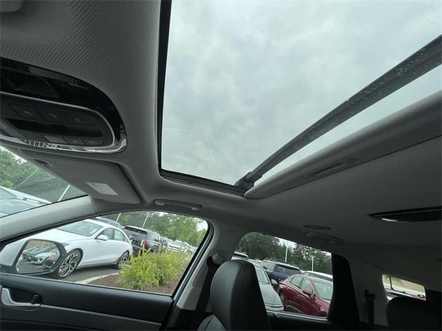 Photo of 2025 Hyper White Hyundai PALISADE