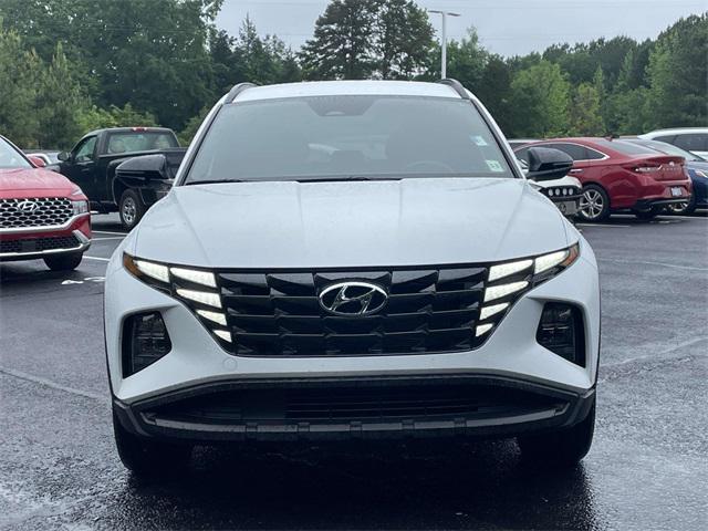 Photo of 2024 White Pearl Hyundai TUCSON