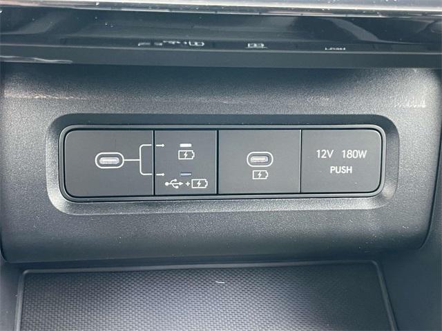 Photo of 2025 Ash Black Hyundai TUCSON Hybrid