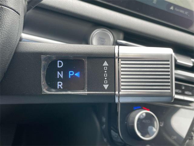 Photo of 2025 Ash Black Hyundai TUCSON Hybrid