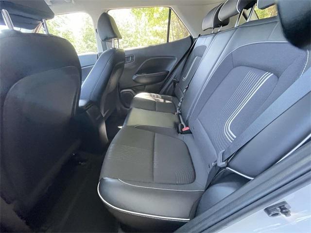 Photo of 2022 Ceramic White Hyundai VENUE