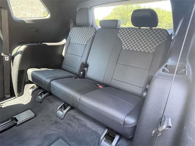 Photo of 2024 Sterling Metallic GMC Acadia