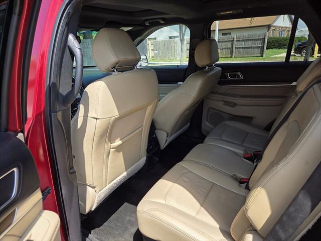 Photo of 2016 Ruby Red Metallic Tinted Clearcoat Ford Explorer