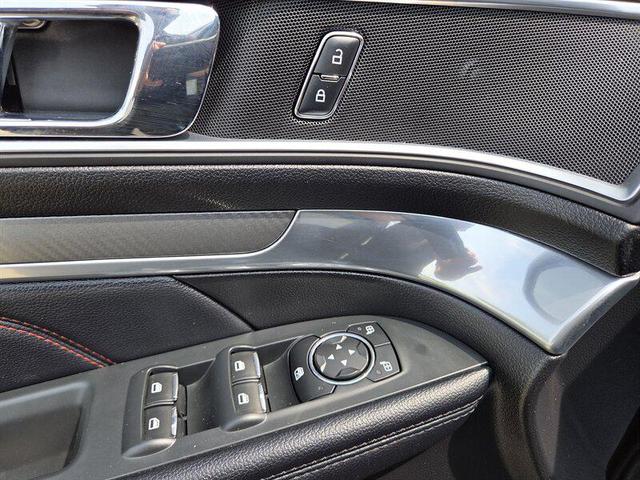 Photo of 2017 Magnetic Ford Explorer