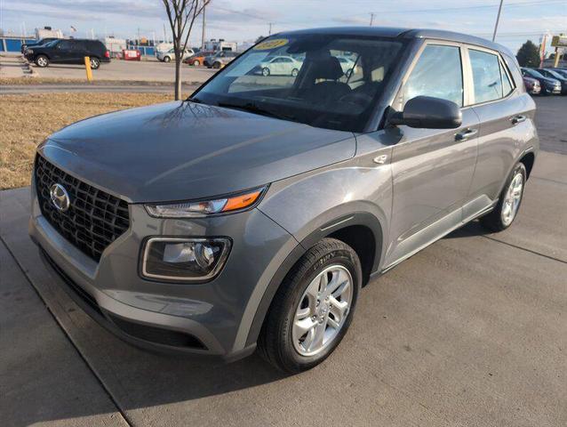 Photo of 2021 Galactic Gray Hyundai VENUE