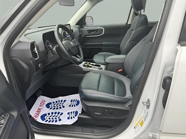 Photo of 2023 Oxford White Ford Bronco Sport