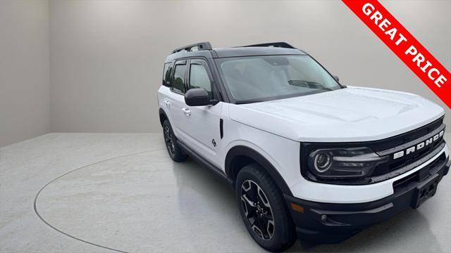 Photo of 2023 Oxford White Ford Bronco Sport
