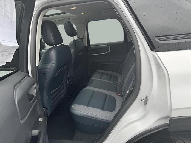 Photo of 2023 Oxford White Ford Bronco Sport