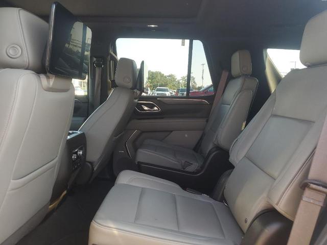 Photo of 2021 White Frost Tri-Coat GMC Yukon