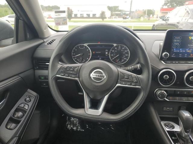 Photo of 2023 Gun Metallic Nissan Sentra