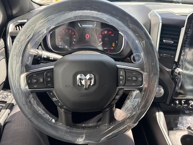 Photo of 2025 Bright White RAM 1500