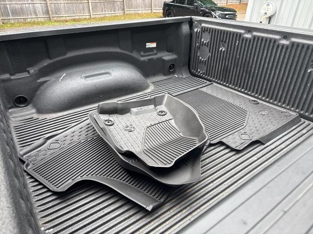 Photo of 2022 Diamond Black RAM 1500