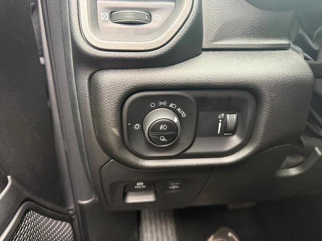 Photo of 2025 Silver RAM 1500