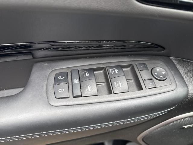 Photo of 2022 Destroyer Gray Clearcoat Dodge Durango