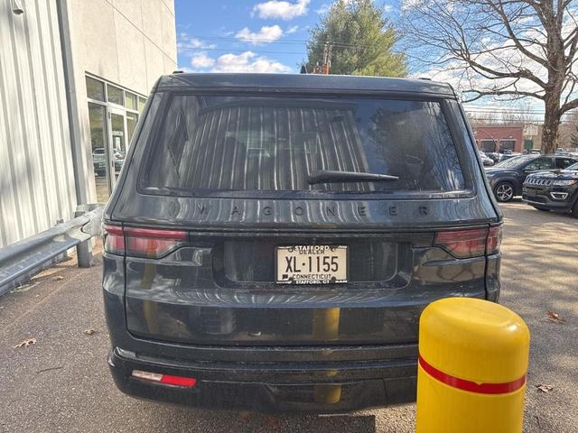 Photo of 2025 Riverrock Green Jeep Wagoneer