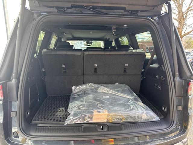 Photo of 2025 Riverrock Green Jeep Wagoneer