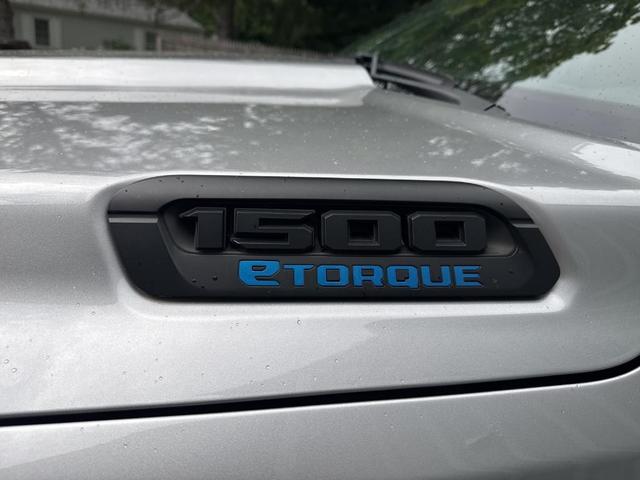 Photo of 2022 Billet Silver Metallic Clearcoat RAM 1500