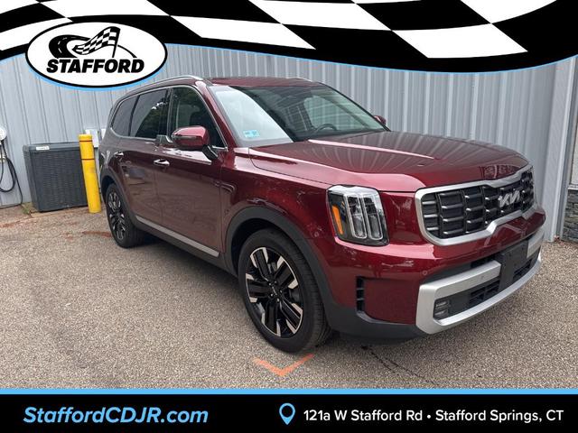 Photo of 2024 Red Kia Telluride