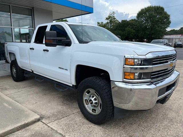 Photo of 2018 Summit White Chevrolet Silverado 2500
