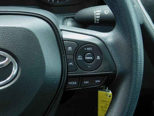Photo of 2023 Silver Toyota Corolla