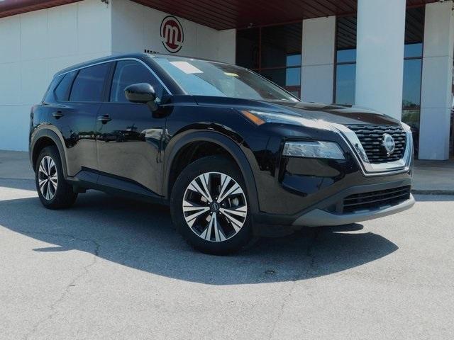 Photo of 2023 Super Black Nissan Rogue