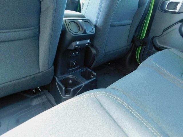 Photo of 2025 Mojito! Clearcoat Jeep Gladiator