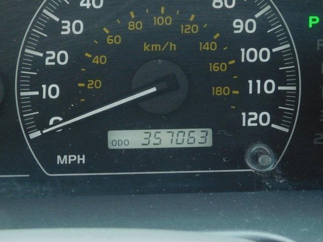 Photo of 2005  Toyota Sequoia