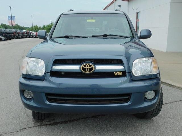 Photo of 2005  Toyota Sequoia