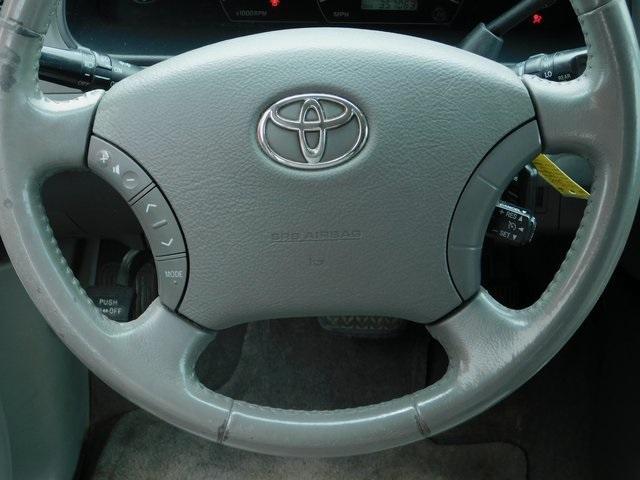 Photo of 2005  Toyota Sequoia