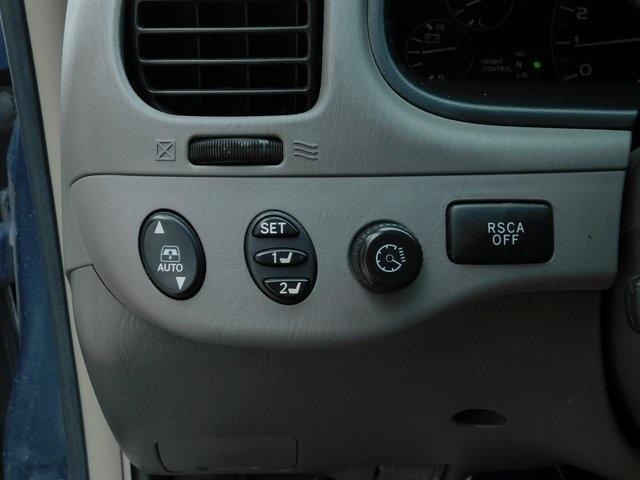 Photo of 2005  Toyota Sequoia