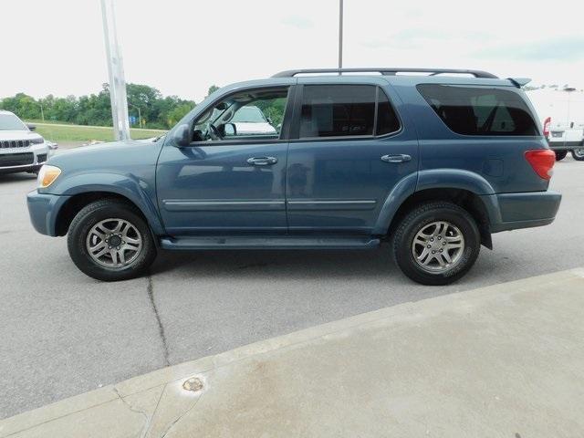 Photo of 2005  Toyota Sequoia