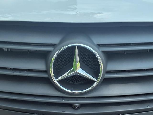Photo of 2025 WHITE Mercedes-Benz Sprinter 2500