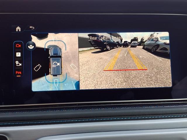 Photo of 2025 BLUE Mercedes-Benz G-Class