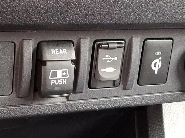 Photo of 2019 Quicksand Toyota Tacoma