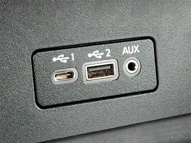 Photo of 2021 Scarlet Ember Nissan Sentra
