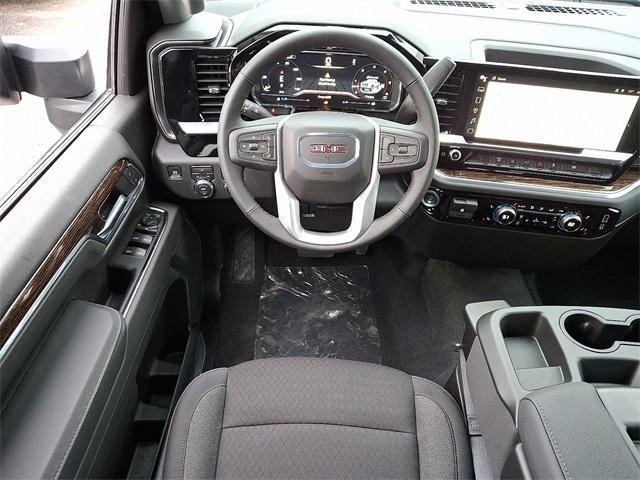 Photo of 2025 Onyx Black GMC Sierra 2500