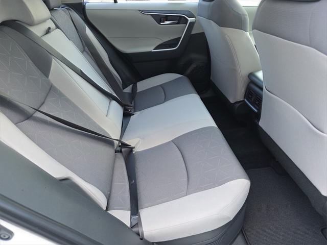 Photo of 2025 Ice Toyota RAV4 Hybrid