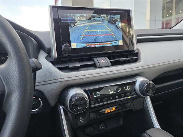 Photo of 2025 Ice Toyota RAV4 Hybrid