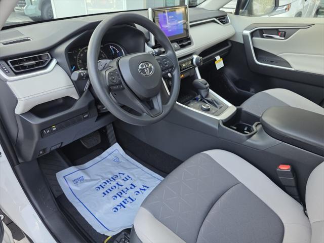Photo of 2025 Ice Toyota RAV4 Hybrid