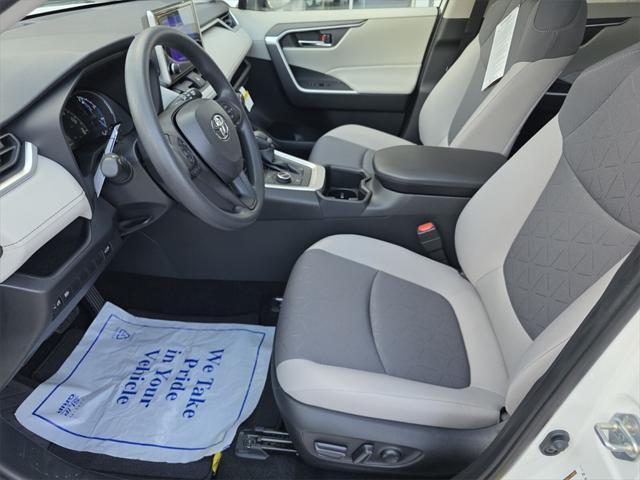 Photo of 2025 Ice Toyota RAV4 Hybrid