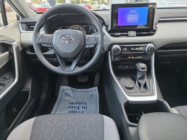 Photo of 2025 Ice Toyota RAV4 Hybrid