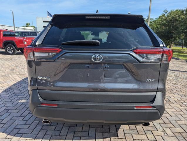 Photo of 2024 Magnetic Gray Metallic Toyota RAV4