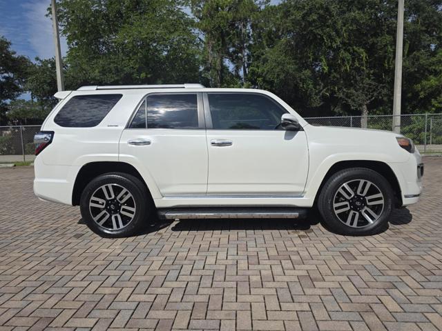 Photo of 2016 Blizzard Pearl Toyota 4Runner