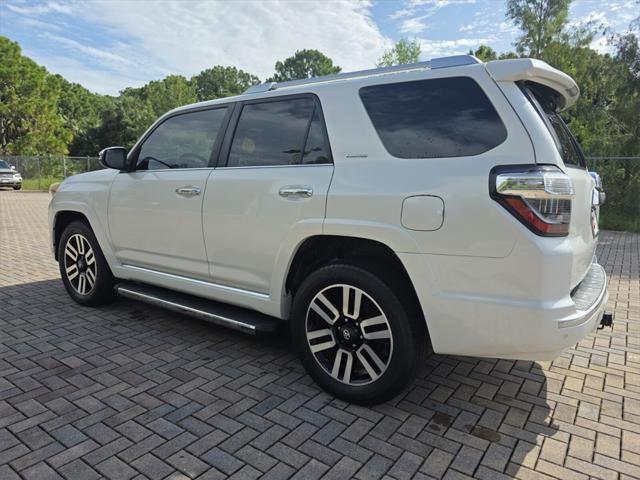 Photo of 2016 Blizzard Pearl Toyota 4Runner