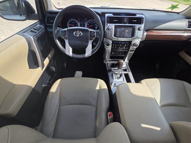 Photo of 2016 Blizzard Pearl Toyota 4Runner